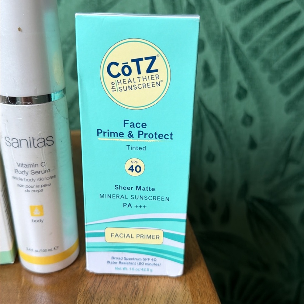 Sanitas Clinical skincare lot plus Cotz sunscreen NEW - Picture 2 of 9